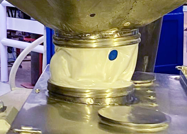 BFM® connector on a Sifter used to process laundry detergent