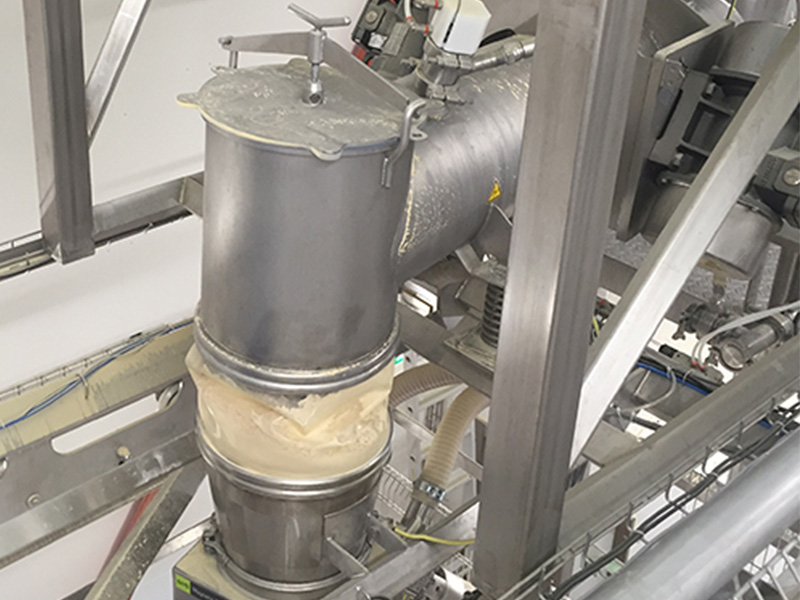 BFM® used to feed yeast for baking from silo to a big bag station.