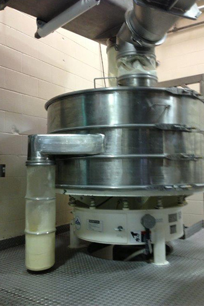 Milk Powder Sifter with blanking bin